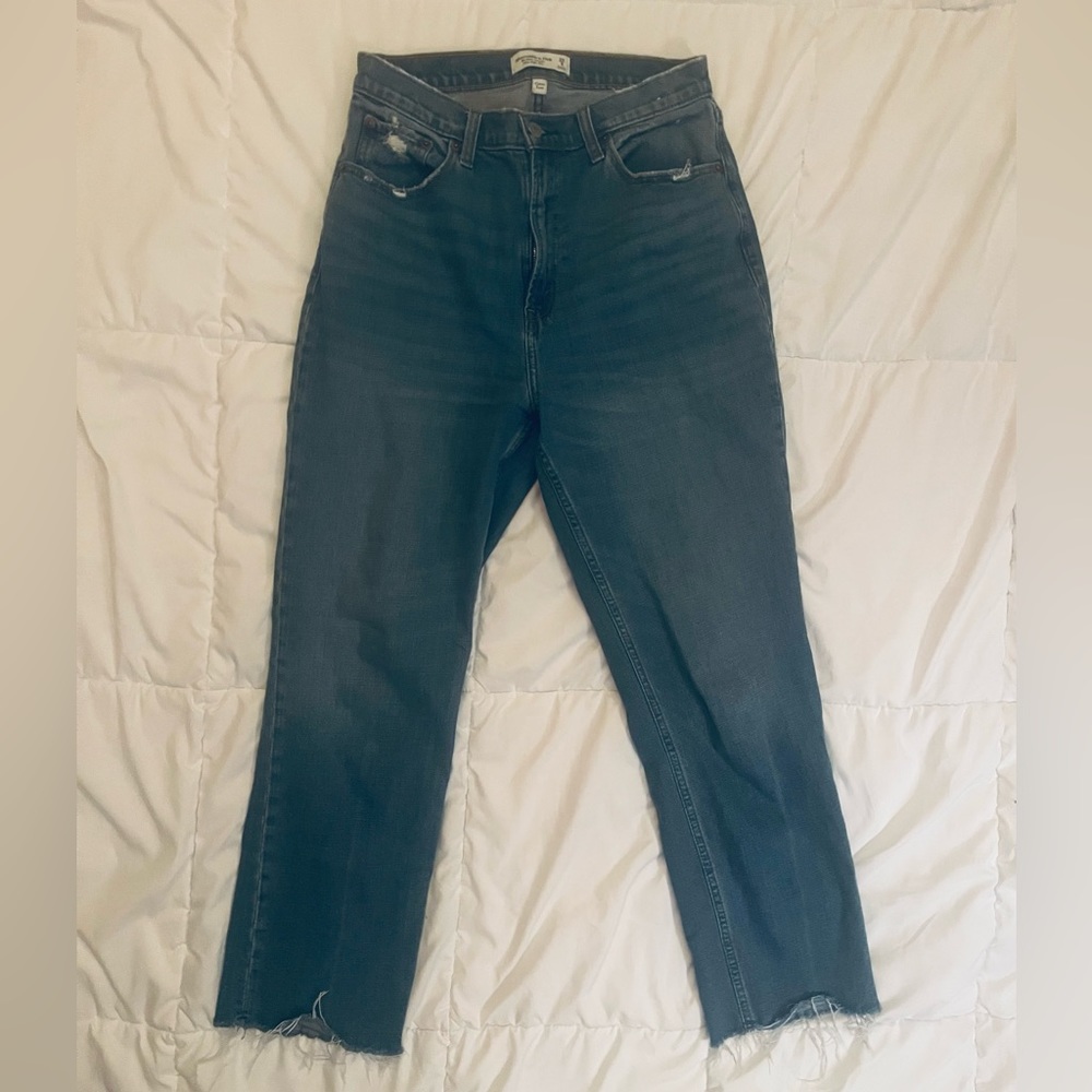Abercrombie & Fitch Curve Love Ultra High Rise Ankle Straight Jeans